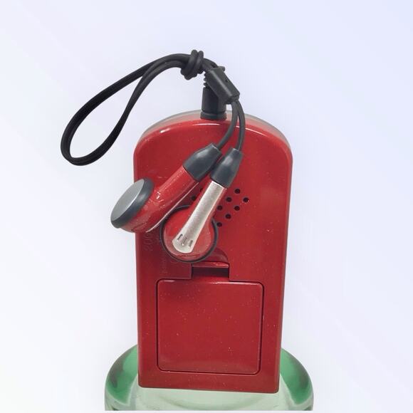 Hallmark MP3 Music Player Ornament Plays 4 Christmas Songs Retro - Picture 4 of 9